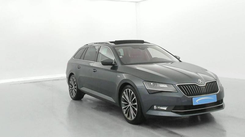 Vente en ligne Skoda Superb Combi  2.0 TDI 190 DSG6 au prix de 20 490 €