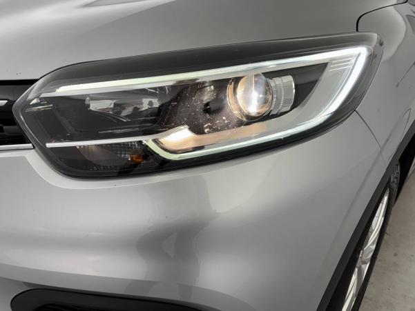 Vente en ligne Renault Kadjar  Blue dCi 115 au prix de 15 990 €