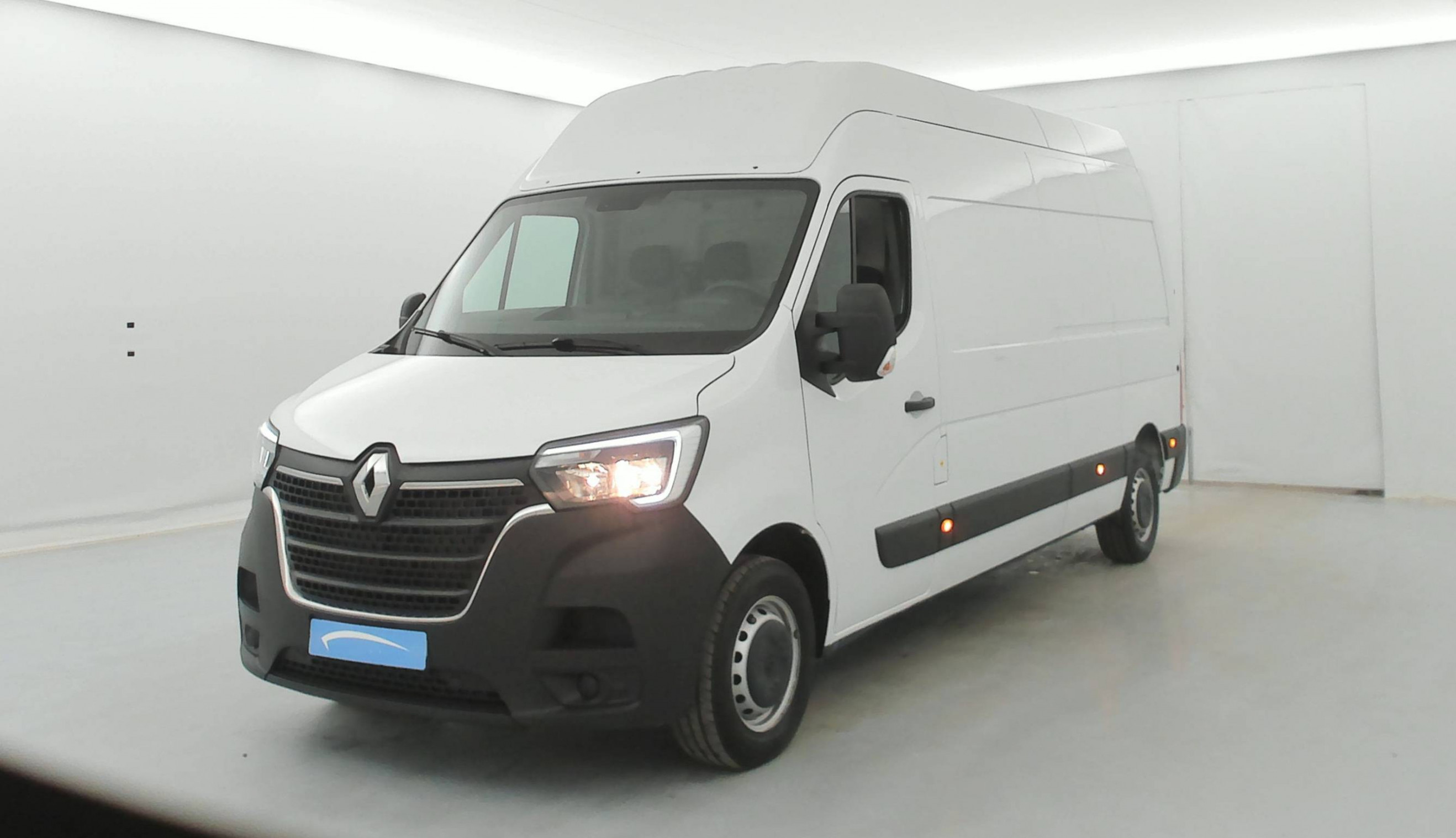 Renault Master Fourgon MASTER FGN TRAC F3500 L3H3 BLUE DCI 135 occasion de 2024 en vente à Argentan