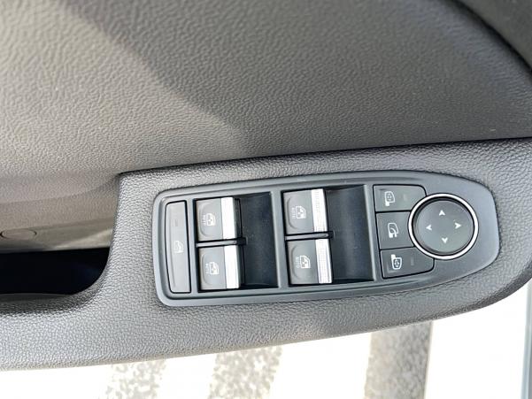 Vente en ligne Renault Clio 5 Clio TCe 100 au prix de 14 990 €