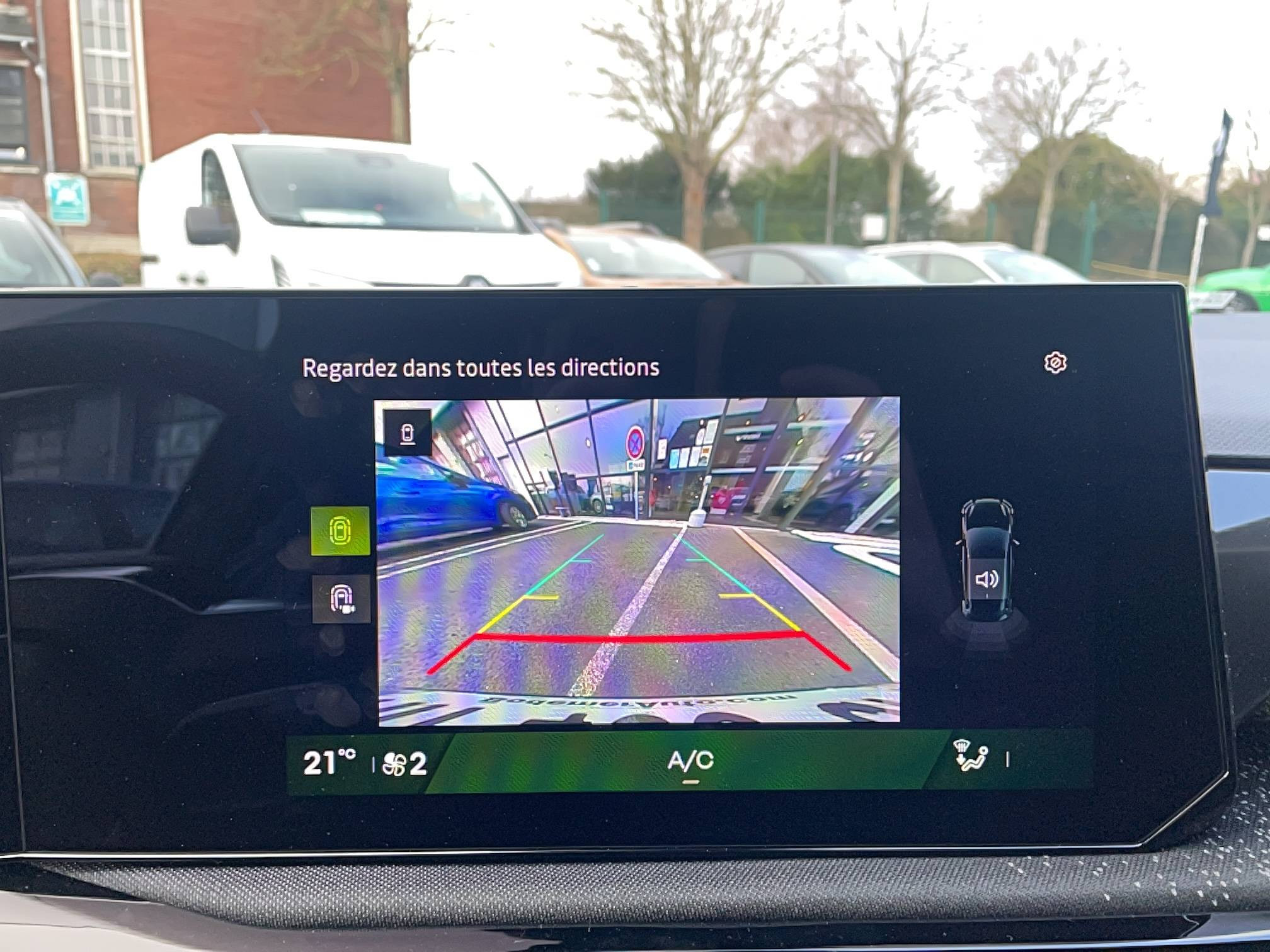 Vente en ligne Renault Clio 6 Clio TCe 115 ch au prix de 24 850 €