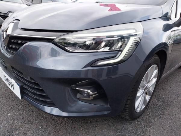 Vente en ligne Renault Clio 5 Clio TCe 100 au prix de 14 990 €