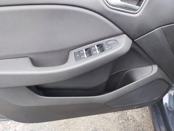 Vente en ligne Renault Clio 5 Clio TCe 100 au prix de 14 990 €