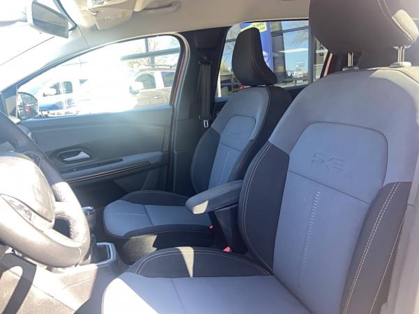 Vente en ligne Dacia Jogger  TCe 110 7 places au prix de 21 890 €