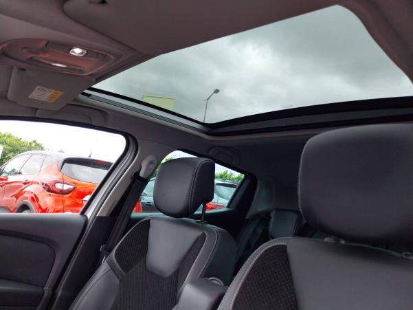Vente en ligne Renault Clio 4 Clio TCe 90 Energy au prix de 11 990 €