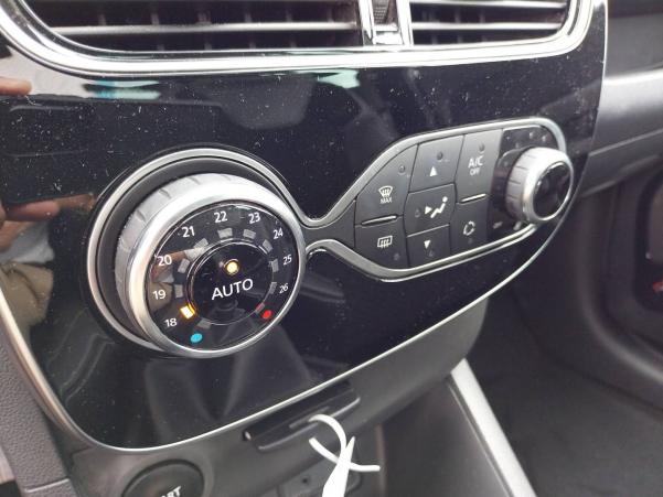 Vente en ligne Renault Clio 4 Clio TCe 90 Energy au prix de 11 990 €