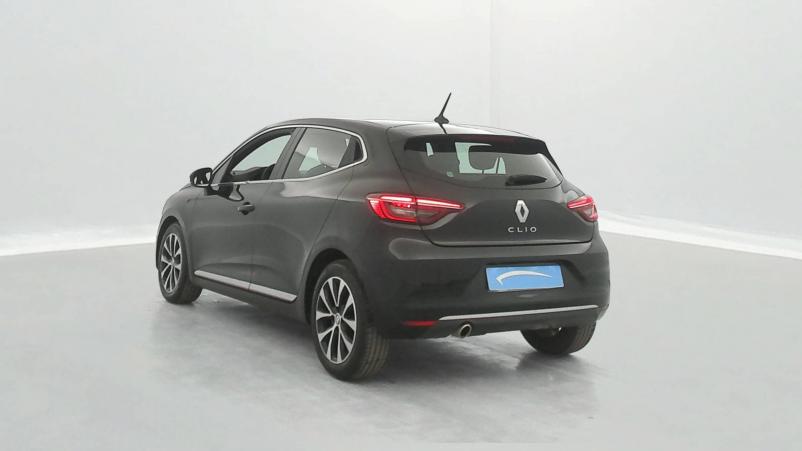 Vente en ligne Renault Clio 5 Clio Blue dCi 100 - 21N au prix de 15 490 €