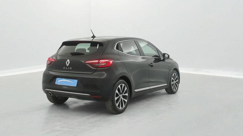 Vente en ligne Renault Clio 5 Clio Blue dCi 100 - 21N au prix de 15 490 €