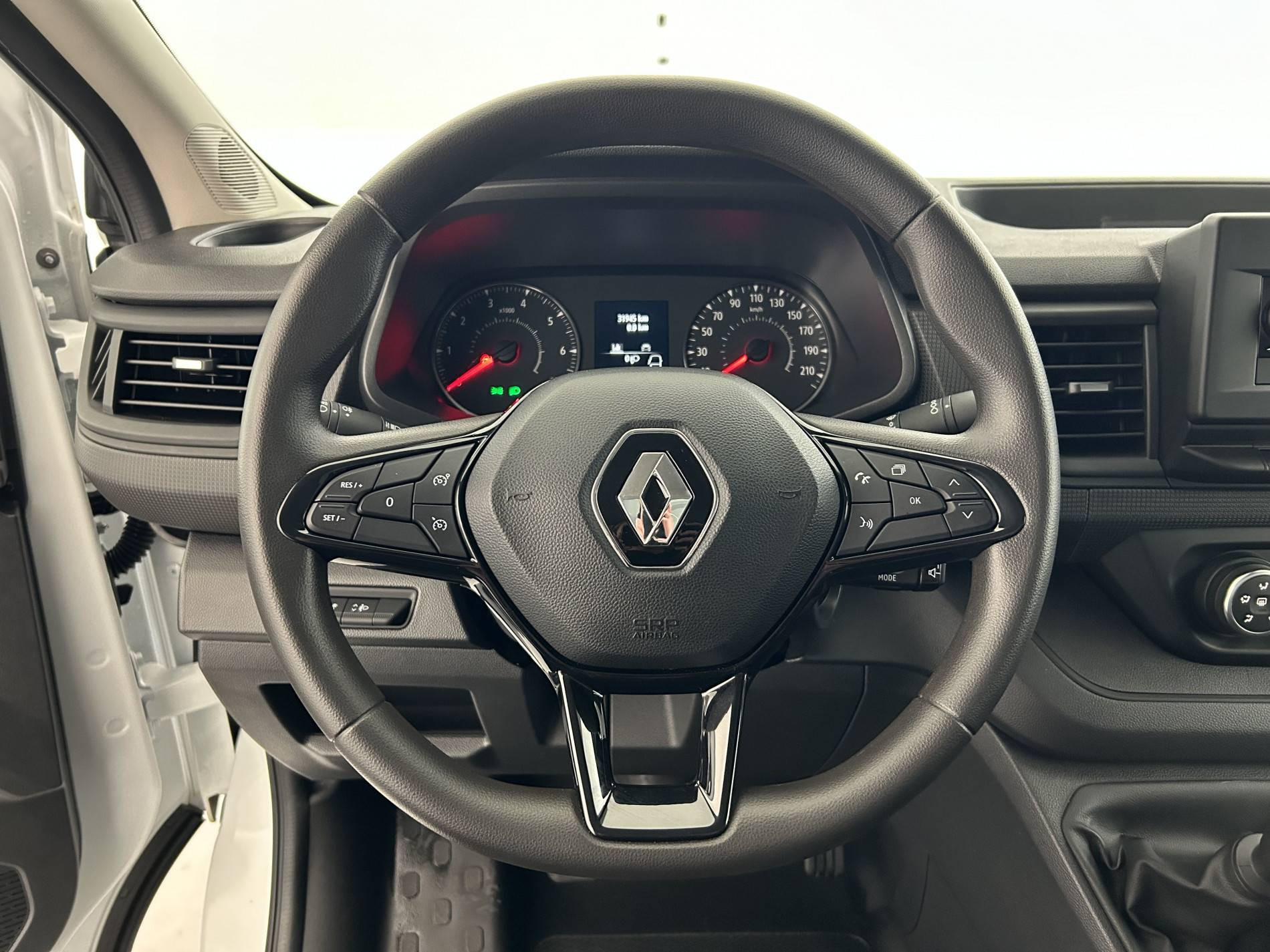 Vente en ligne Renault Trafic 3 Fourgon TRAFIC FGN L1H1 3000 KG BLUE DCI 130 au prix de 24 890 €