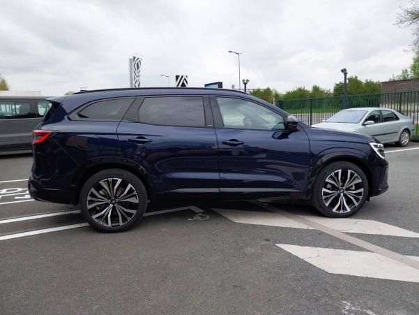 Vente en ligne Renault Espace Espace E-Tech full hybrid 200 5pl au prix de 41 990 €
