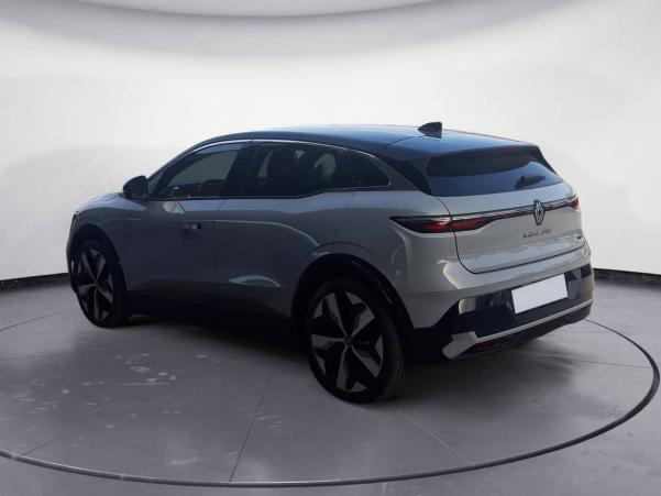 Vente en ligne Renault Megane E-Tech  EV60 220 ch super charge au prix de 27 990 €