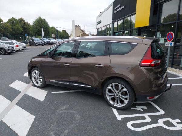 Vente en ligne Renault Grand Scenic 4 Grand Scenic TCe 130 Energy au prix de 15 990 €