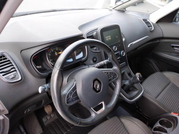 Vente en ligne Renault Grand Scenic 4 Grand Scenic TCe 130 Energy au prix de 15 990 €