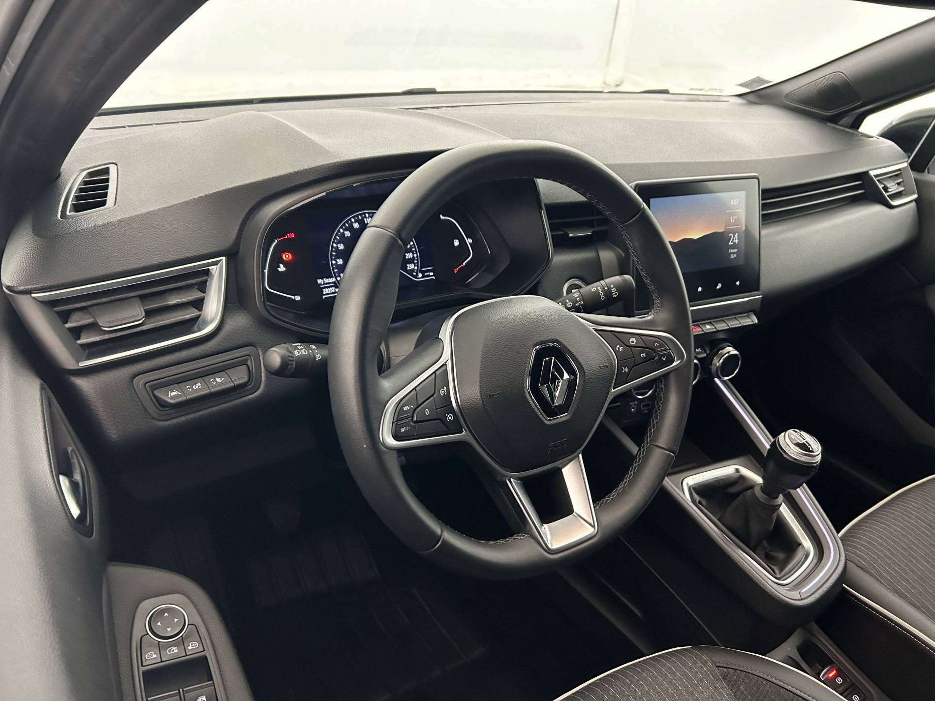 Vente en ligne Renault Clio 5 Clio TCe 90 - 21N au prix de 14 490 €