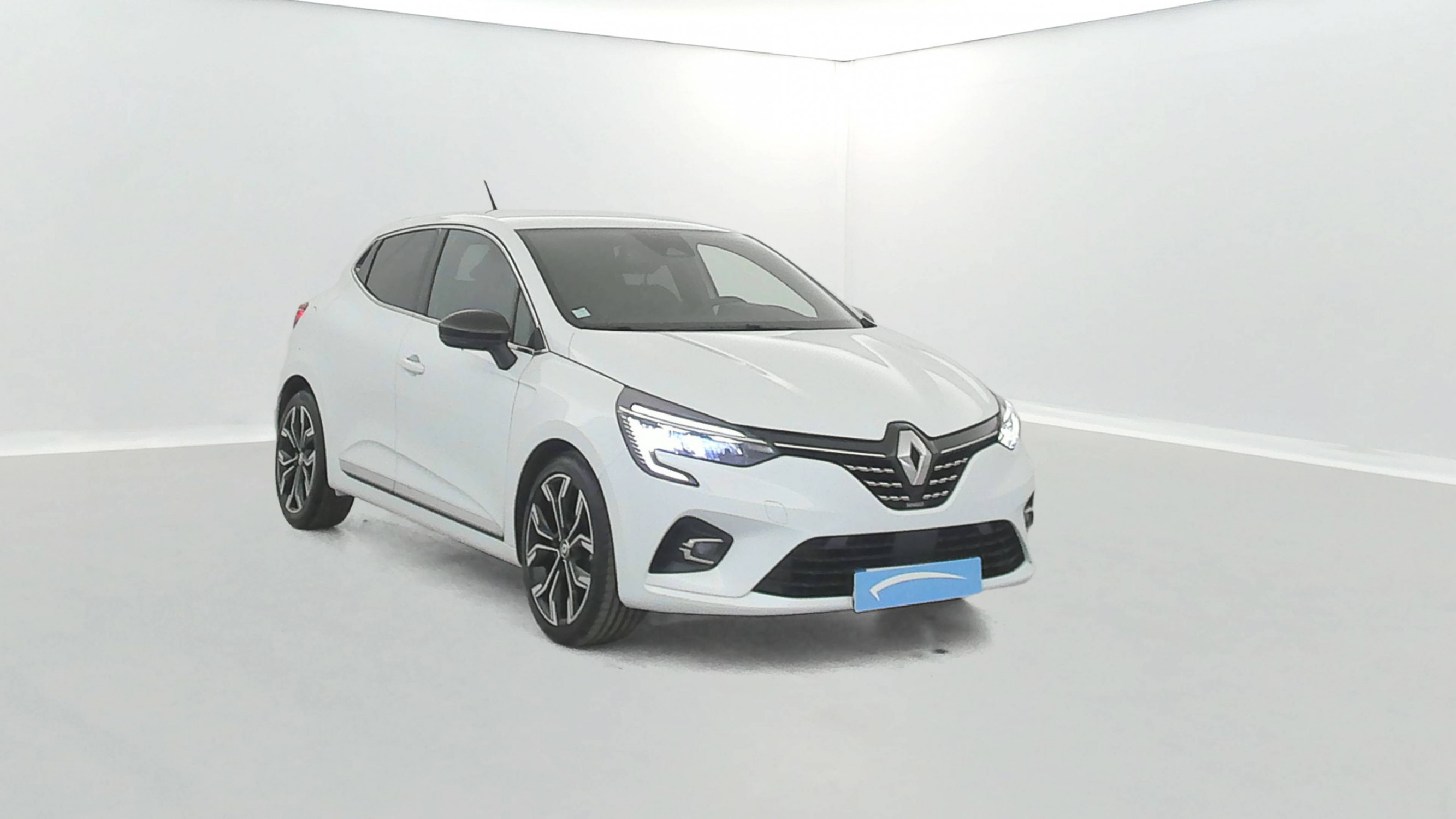 Vente en ligne Renault Clio 5 Clio TCe 90 - 21N au prix de 14 490 €