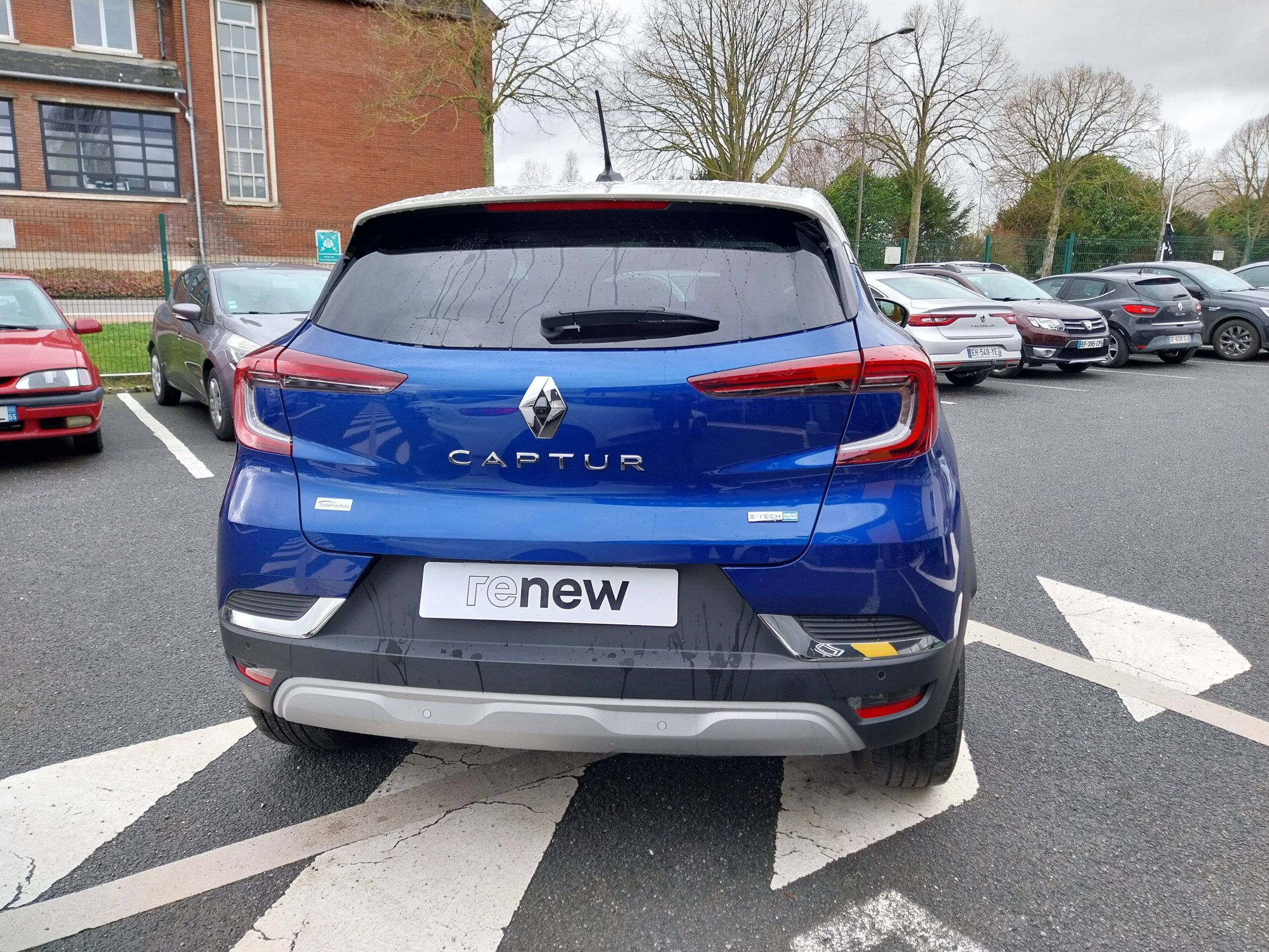 Vente en ligne Renault Captur  E-Tech Plug-in 160 - 21 au prix de 19 990 €