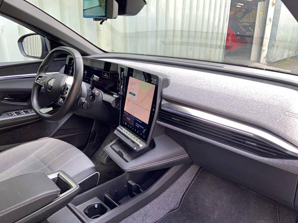 Vente en ligne Renault Megane E-Tech  EV60 220 ch optimum charge au prix de 30 990 €