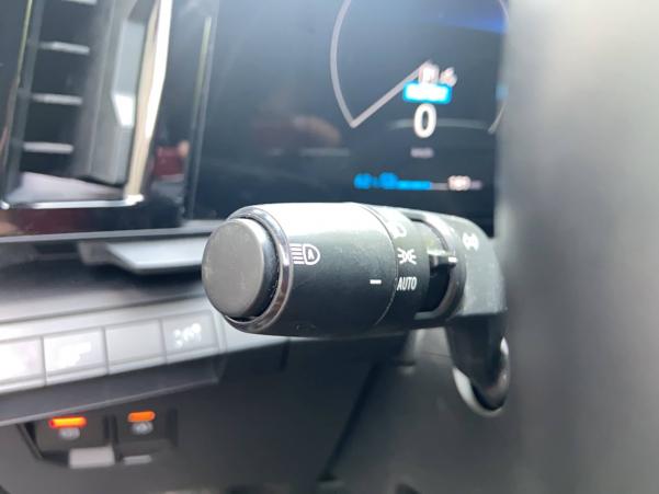 Vente en ligne Renault Megane E-Tech  EV60 220 ch optimum charge au prix de 30 990 €