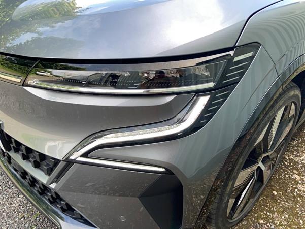 Vente en ligne Renault Megane E-Tech  EV60 220 ch optimum charge au prix de 30 990 €
