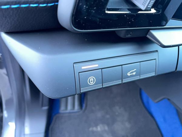 Vente en ligne Renault Scenic E-Tech  220 ch grande autonomie au prix de 48 490 €
