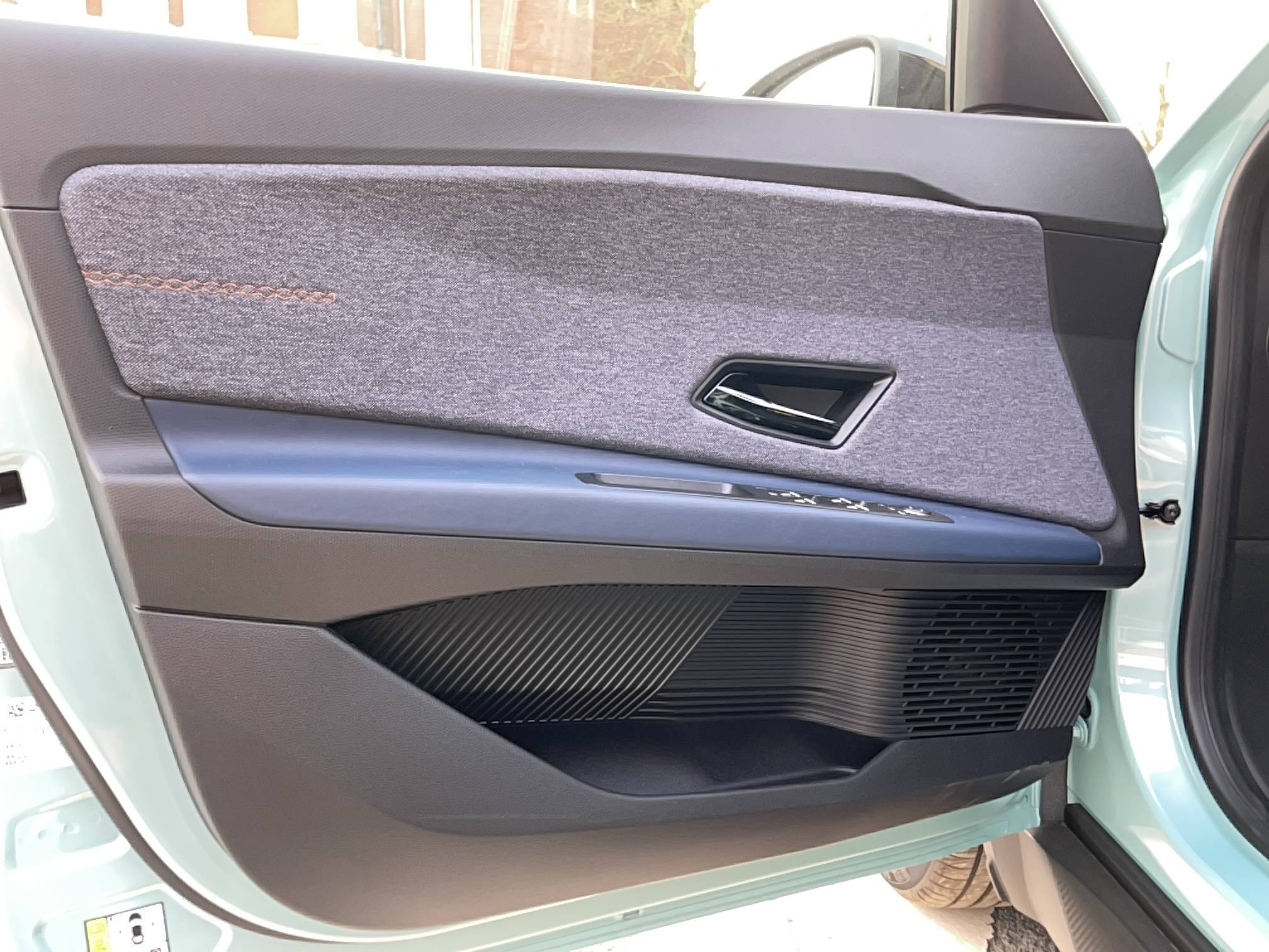 Vente en ligne Renault R4 E-Tech  150 ch autonomie confort au prix de 31 990 €