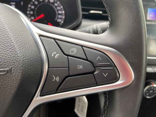 Vente en ligne Renault Clio 5 Clio TCe 90 au prix de 15 490 €