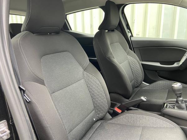 Vente en ligne Renault Clio 5 Clio TCe 90 au prix de 15 490 €