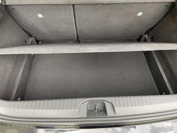 Vente en ligne Renault Clio 5 Clio TCe 90 au prix de 15 990 €