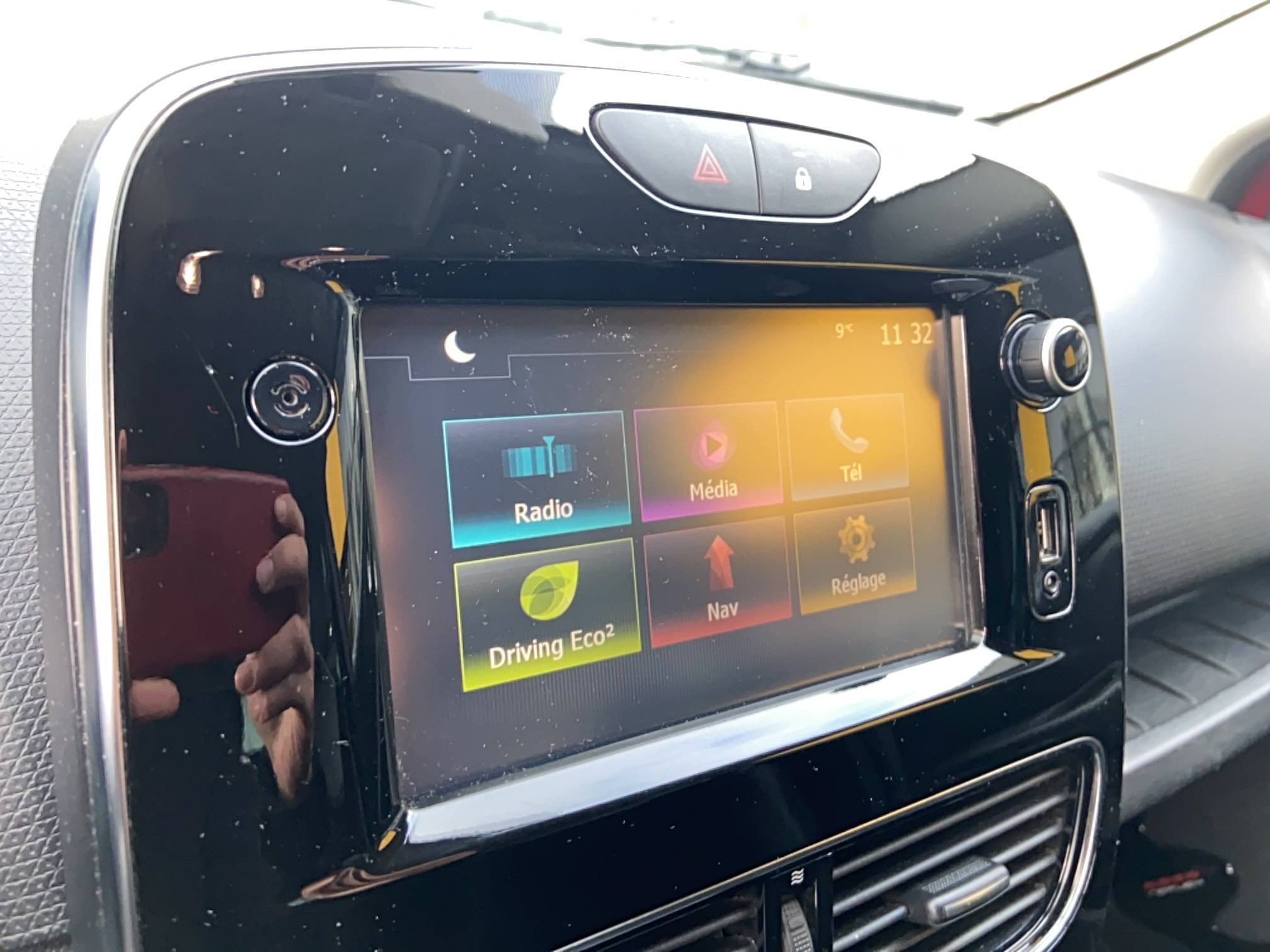 Vente en ligne Renault Clio 4 Clio dCi 110 Energy au prix de 11 990 €