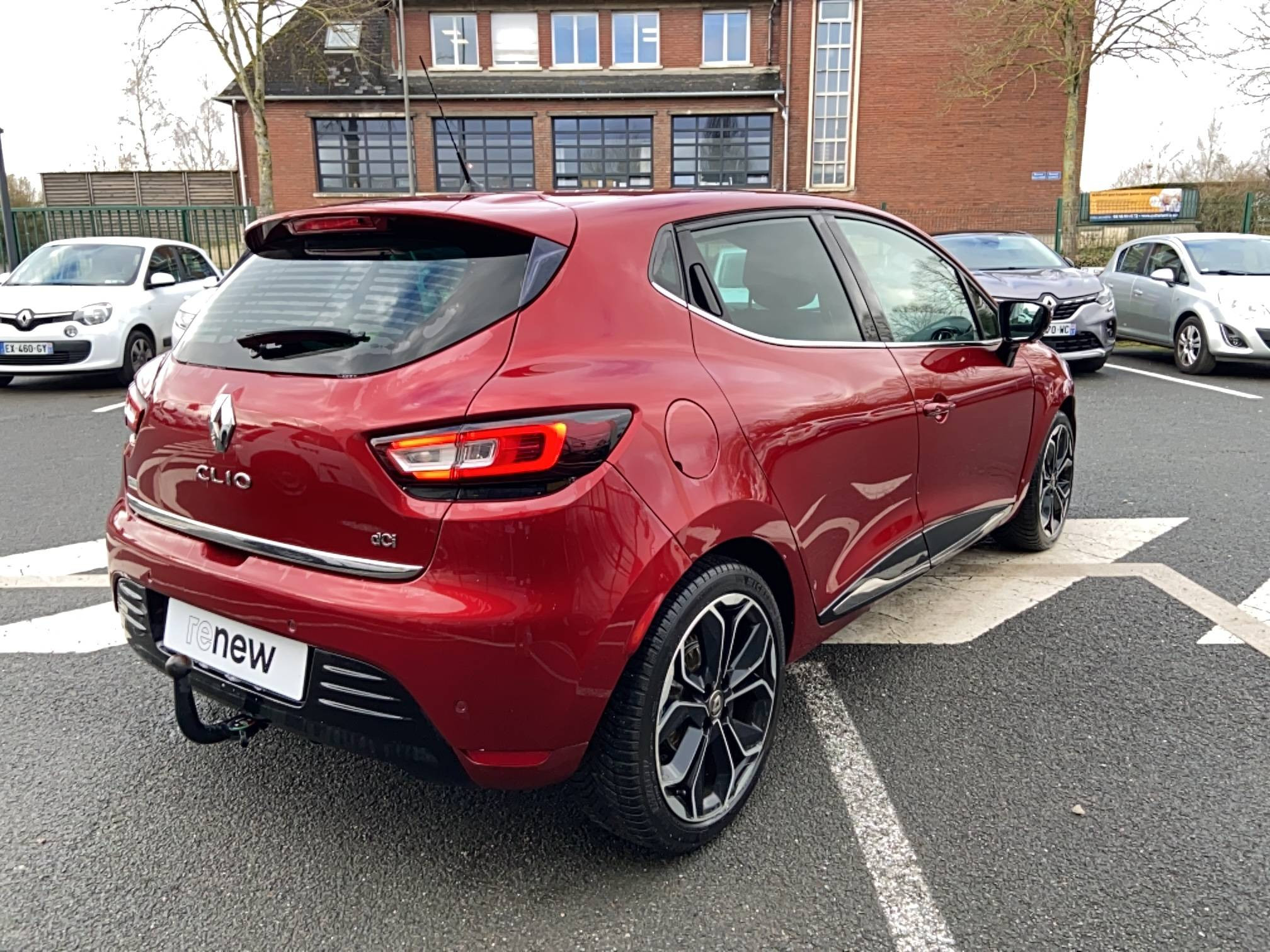 Vente en ligne Renault Clio 4 Clio dCi 110 Energy au prix de 11 990 €