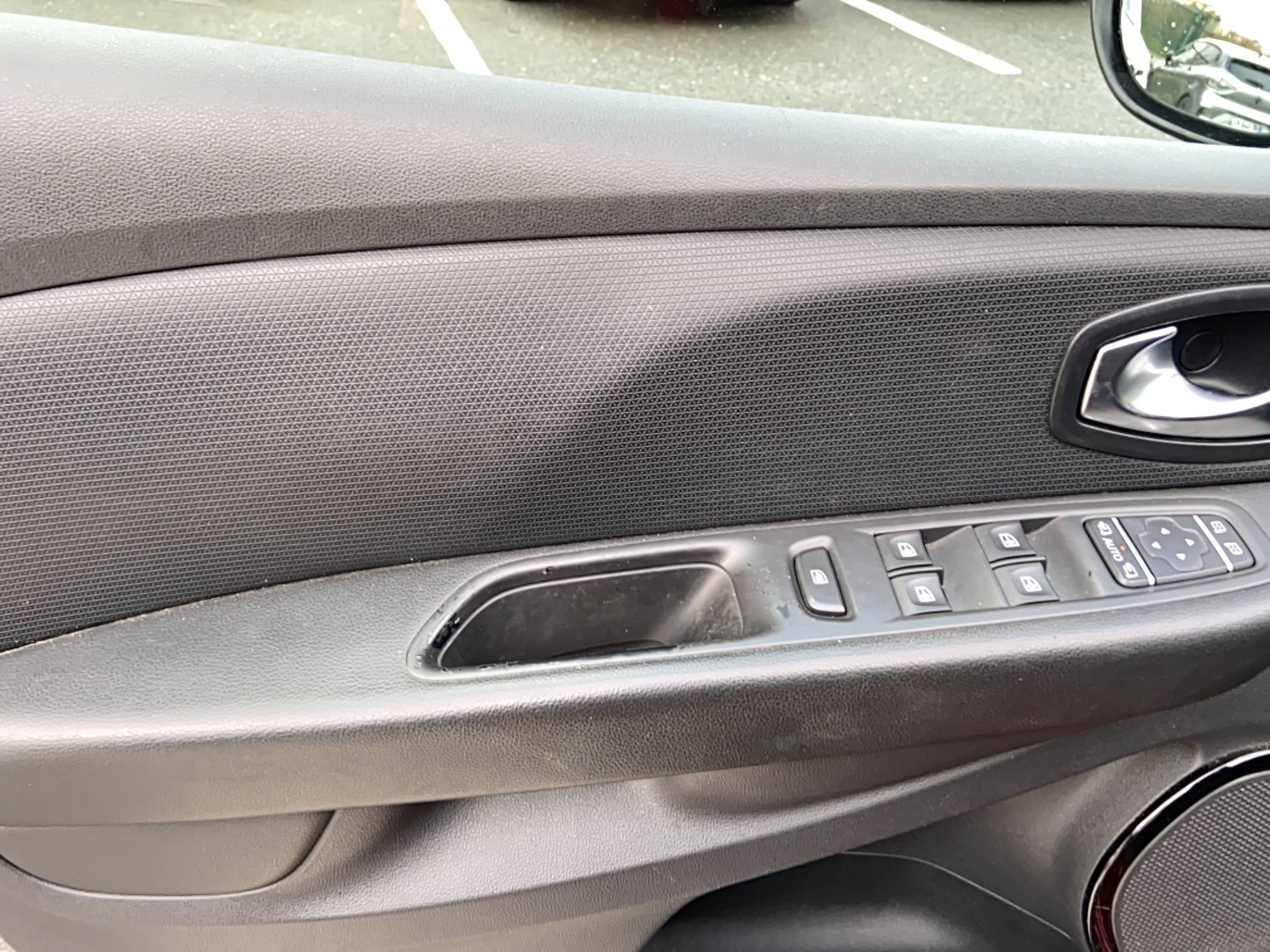 Vente en ligne Renault Clio 4 Clio dCi 110 Energy au prix de 11 990 €