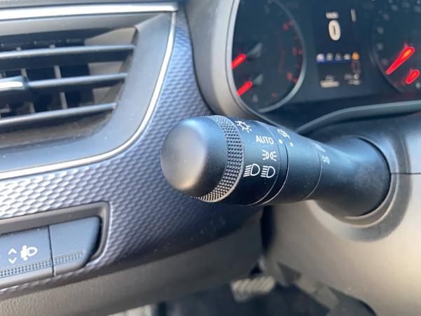 Vente en ligne Renault Arkana  mild hybrid 140 EDC FAP - 22 au prix de 18 290 €