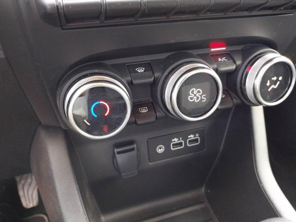 Vente en ligne Renault Clio 5 Clio E-Tech full hybrid 145 au prix de 19 990 €