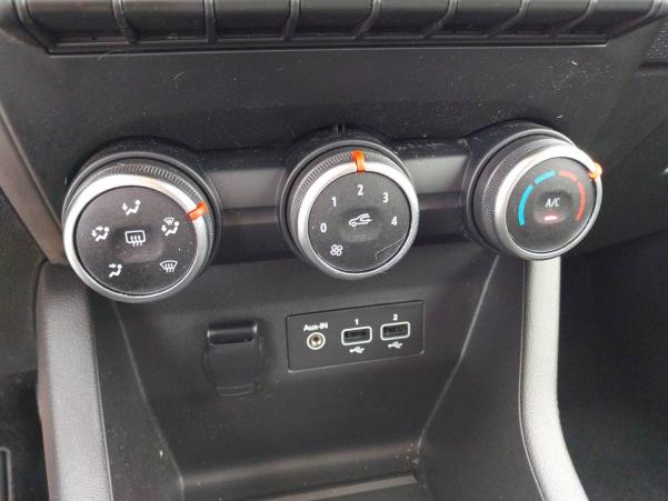 Vente en ligne Renault Clio 5 Clio Blue dCi 100 - 21N au prix de 15 490 €