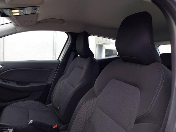 Vente en ligne Renault Clio 5 Clio Blue dCi 100 - 21N au prix de 15 490 €