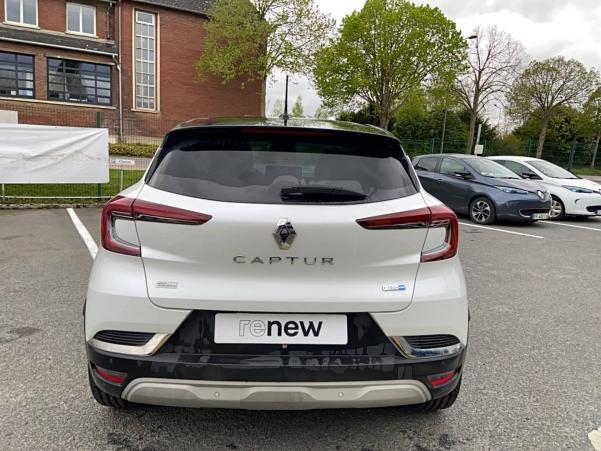 Vente en ligne Renault Captur  E-Tech 145 - 21 au prix de 17 990 €