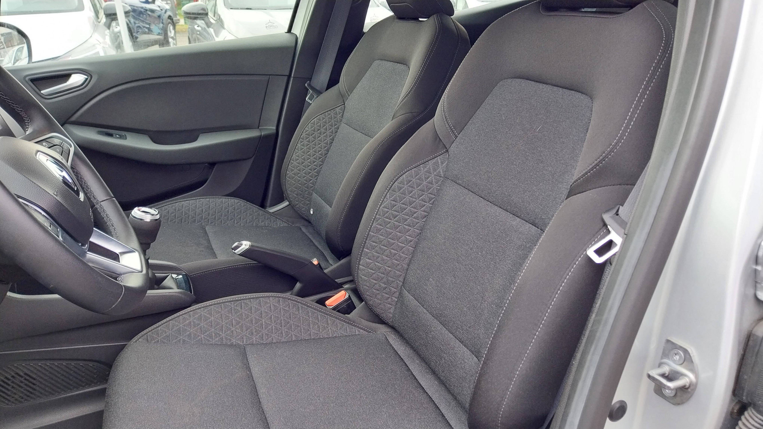 Vente en ligne Renault Clio 5 Clio TCe 90 au prix de 14 490 €