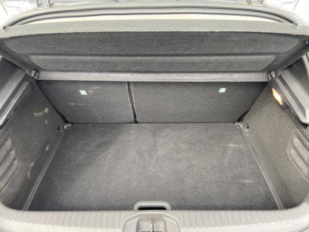 Vente en ligne Renault Clio 5 Clio TCe 90 au prix de 15 490 €