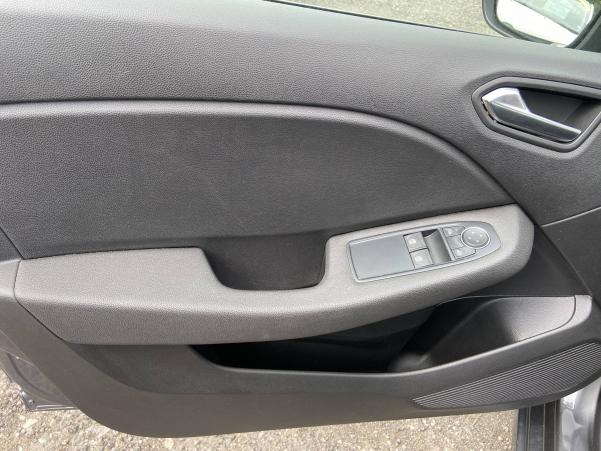 Vente en ligne Renault Clio 5 Clio TCe 90 au prix de 15 990 €
