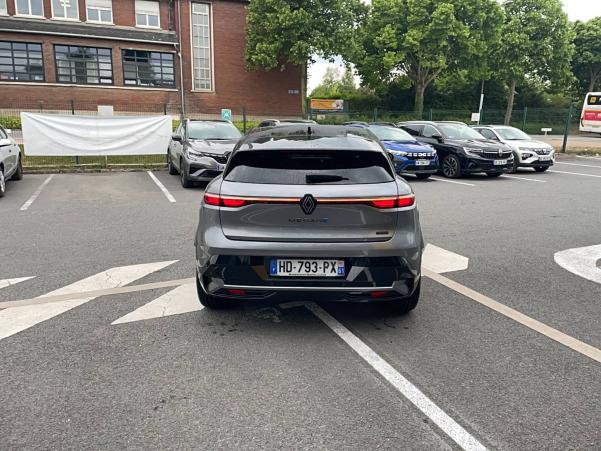Vente en ligne Renault Megane E-Tech  220 ch autonomie confort au prix de 39 990 €