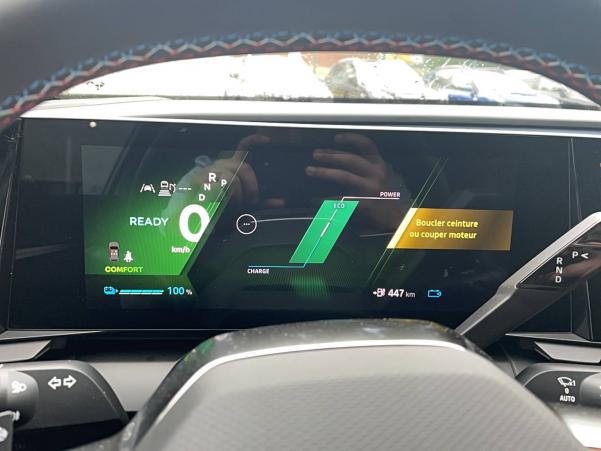 Vente en ligne Renault Megane E-Tech  220 ch autonomie confort au prix de 39 990 €