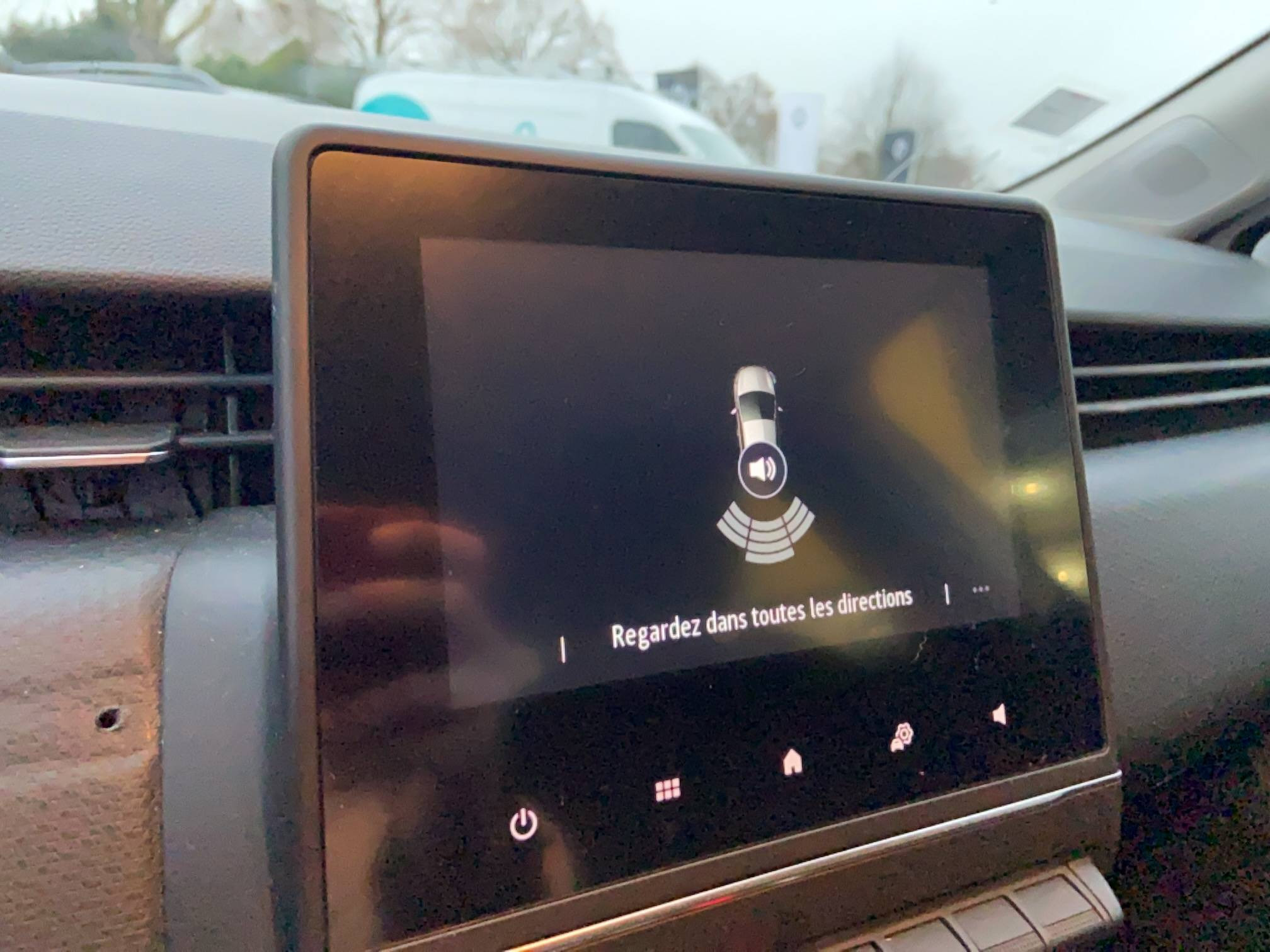 Vente en ligne Renault Clio 5 CLIO SOCIETE TCE 90 - 21N au prix de 10 990 €