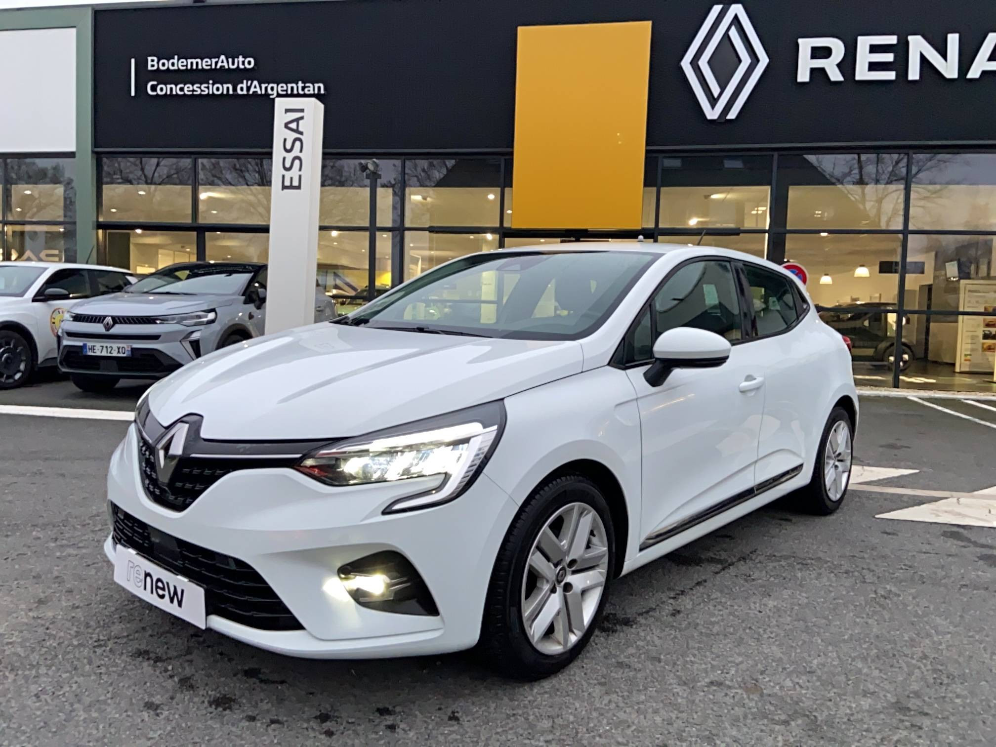 Renault Clio 5 CLIO SOCIETE TCE 90 - 21N occasion de 2021 en vente à Argentan