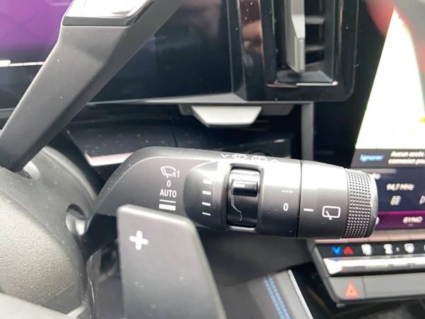 Vente en ligne Renault Austral  mild hybrid 160 auto GSR2 au prix de 33 490 €