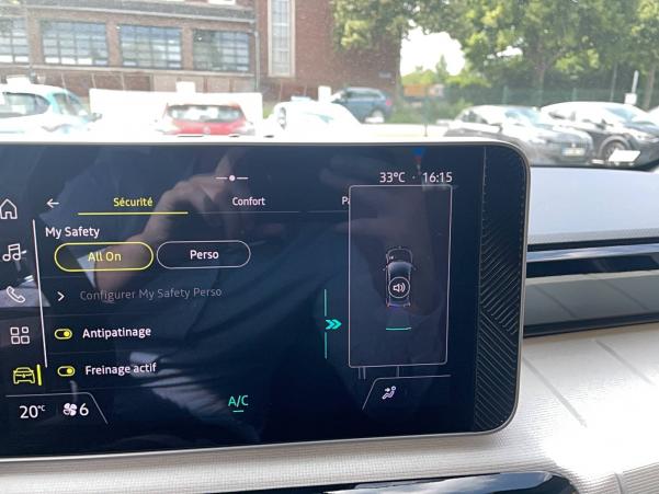 Vente en ligne Renault R5 E-Tech  120 ch autonomie urbaine au prix de 25 890 €