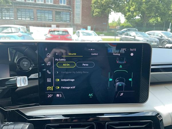 Vente en ligne Renault R5 E-Tech  120 ch autonomie urbaine au prix de 25 890 €