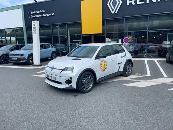 Vente en ligne Renault R5 E-Tech  120 ch autonomie urbaine au prix de 25 890 €