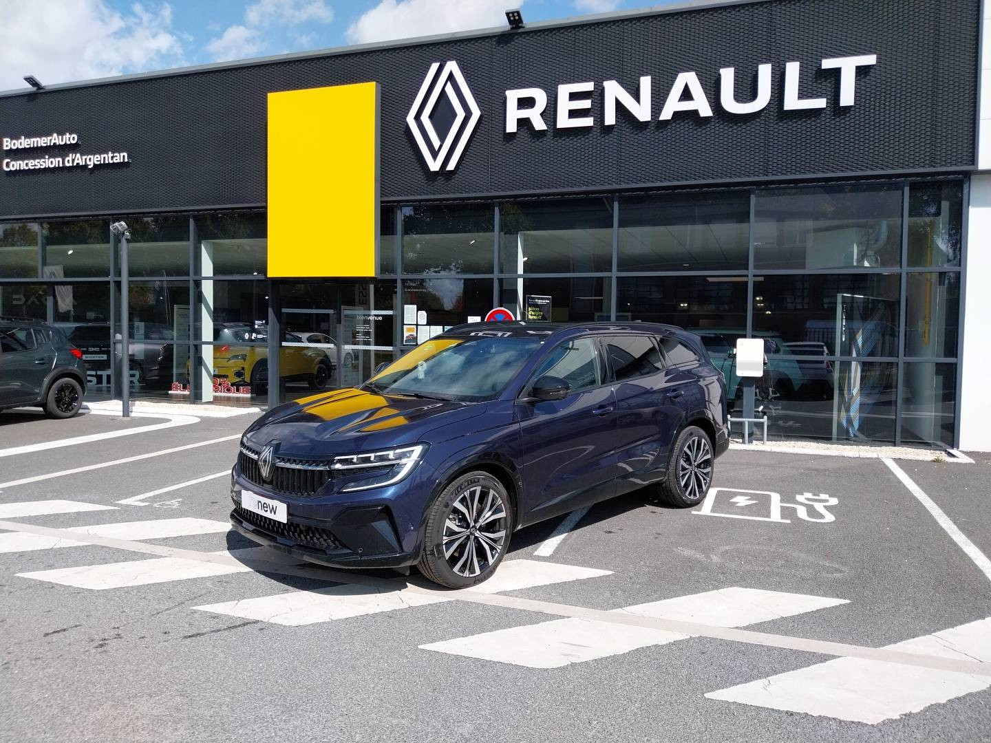 Renault Espace Espace E-Tech hybrid 200 occasion de 2025 en vente à Argentan
