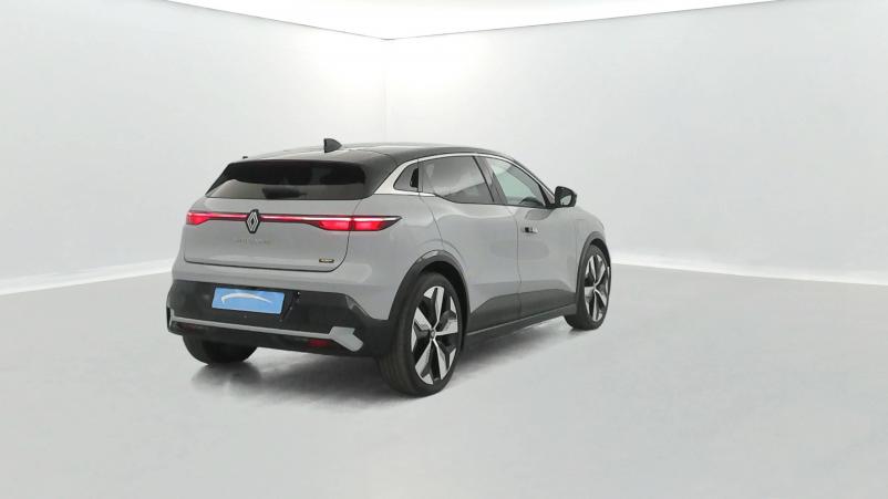 Vente en ligne Renault Megane E-Tech  EV60 220 ch super charge au prix de 27 990 €