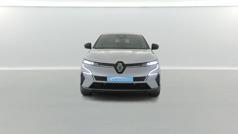 Vente en ligne Renault Megane E-Tech  EV60 220 ch super charge au prix de 27 990 €